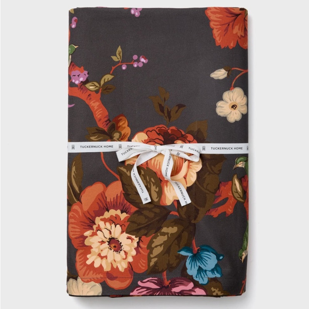 TUCKERNUCK HOME Baroque Floral Tablecloth NWT